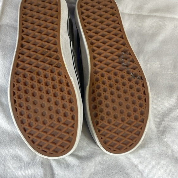 Vans Classic Grey Slip on Shoes Unisex Size M5 -W 6.5 - Picture 7 of 7